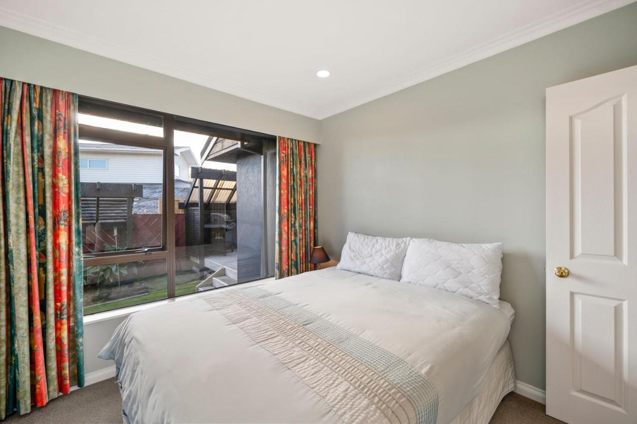 Taupo Escape - Rainbow Point Holiday Home Dış mekan fotoğraf
