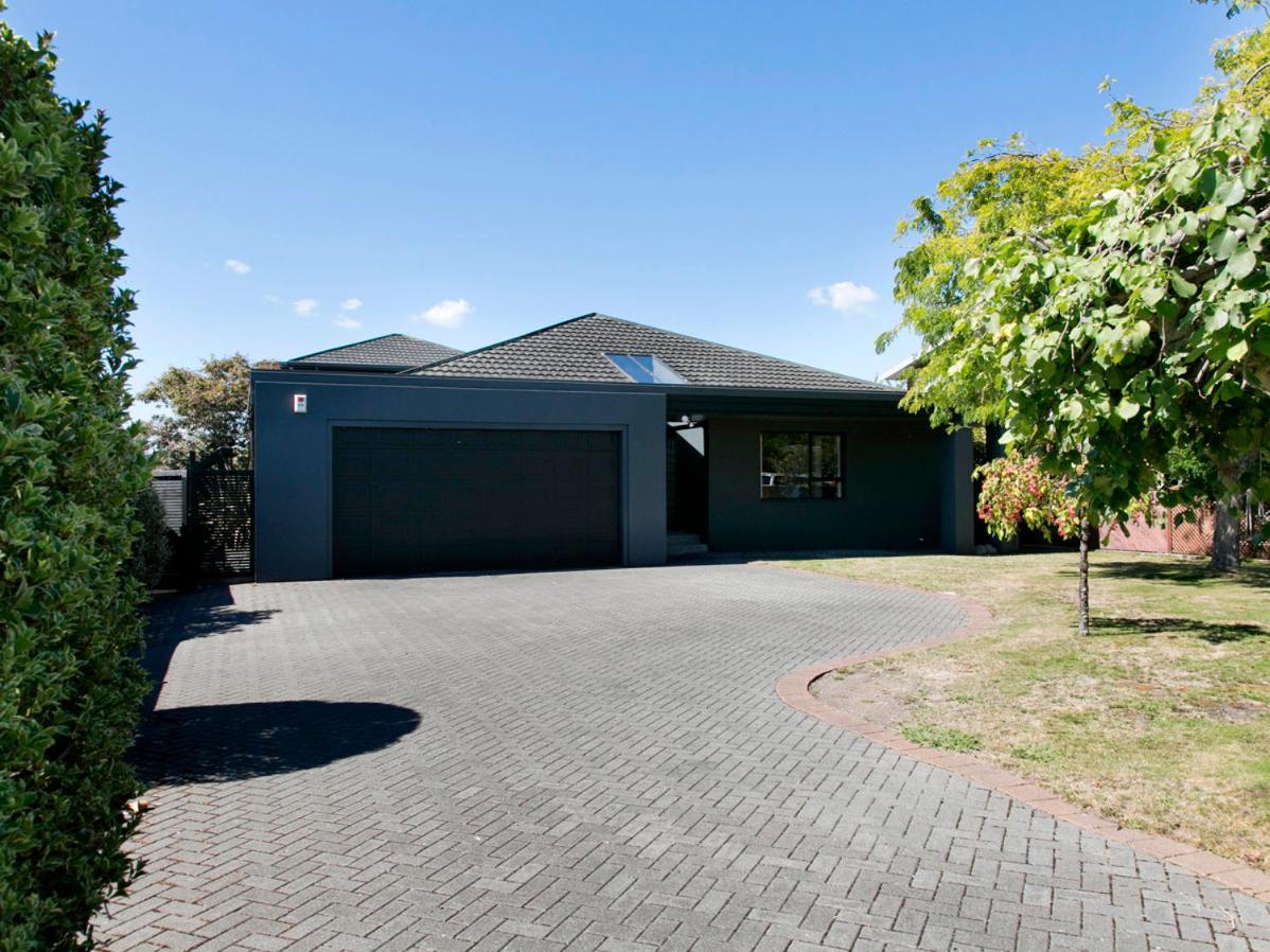 Taupo Escape - Rainbow Point Holiday Home Dış mekan fotoğraf